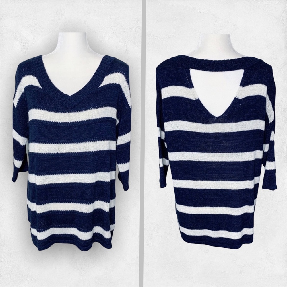 Maurices v-neck short sleeve sweater 0X open back cutout navy blue stripes